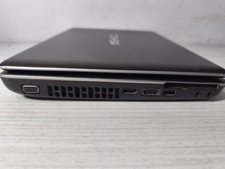 Portátil Toshiba i3 8GB RAM 120GB SSD W11