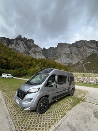 Furgoneta camper de alquiler