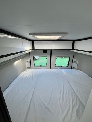 Furgoneta camper de alquiler