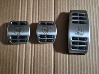 Pedali Abarth in alluminio per Grande punto