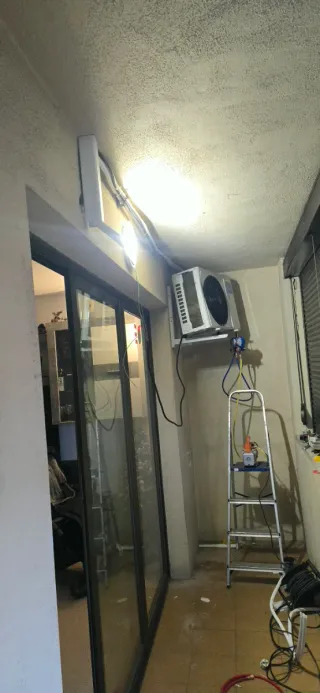 INSTALADOR DE AIRE ACONDICIONADO