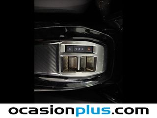 Peugeot 2008 Allure Hybrid eDCS6 100 kW (136 CV)