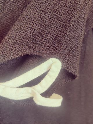 OFERTA 3 X 2 Jersey negro punto flores blanco