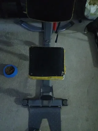 Máquina de ejercicios multifuncional