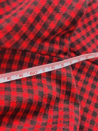 OFERTA 3 X 2 Jersey cuadros rojo y negro