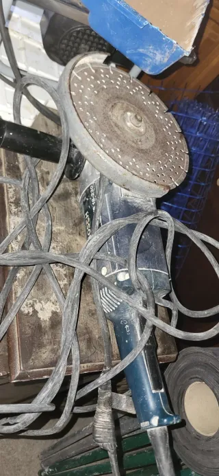 Radial Bosch 1800W 180mm