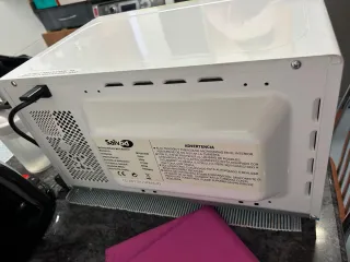 Microondas blanco
