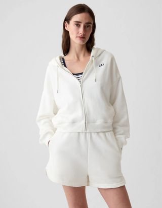 Sudadera crop GAP con capucha blanca