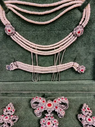 Aderezo de fallera plata y perlas naturales