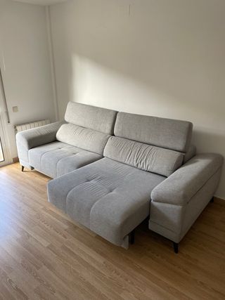 Sofá 3 plazas gris tela