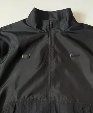 Chaqueta Nike TN Negra