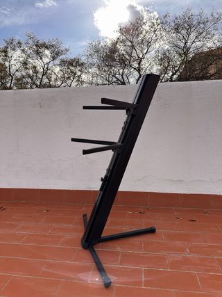 Soporte Teclado Adam Hall SKS22XB