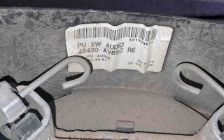 Volante y eje columna dirección Nissan Terrano II.