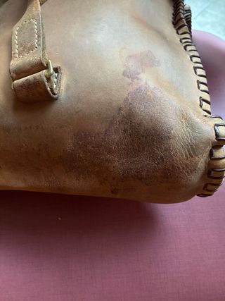 Mochila de cuero artesanal