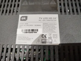 Televisor HD de 24"(NO SMART TV)+soporte de pared