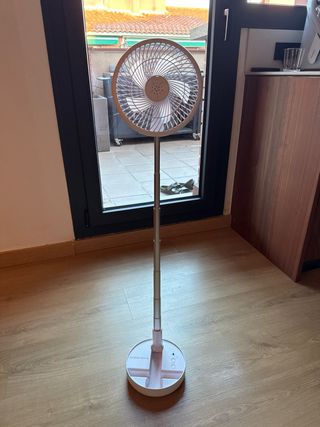 Ventilador sobremesa/pie a batería
