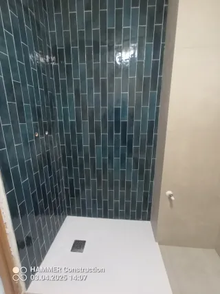 Autónomo .  REFORMISTA.