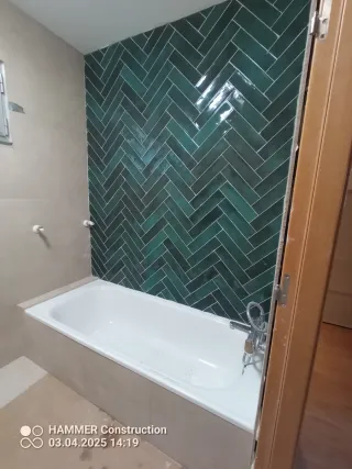 Autónomo .  REFORMISTA.