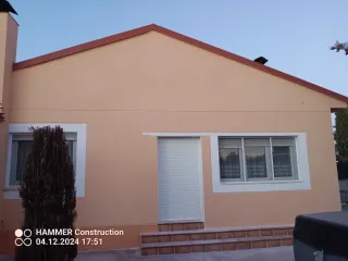 Autónomo .  REFORMISTA.