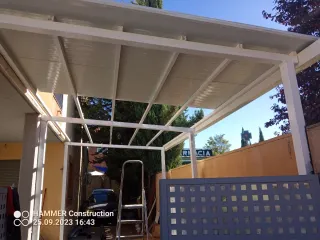 Autónomo .  REFORMISTA.