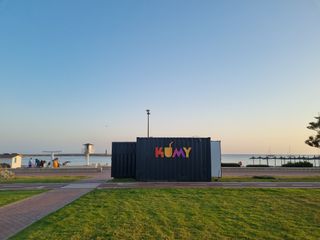 Kiosko contenedor equipado