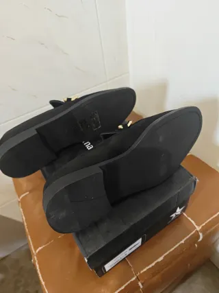 Mocassini Primadonna Nabuk Nero con Catena Oro