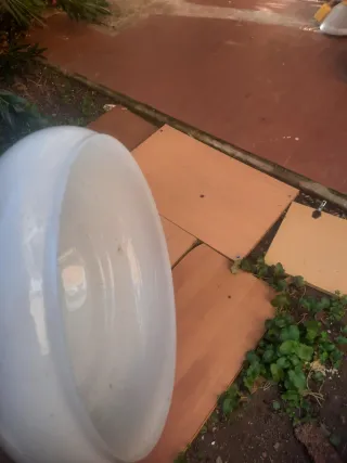 Lampadario bianco a spirale