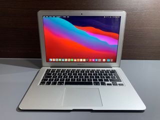 MacBook Air Core i5