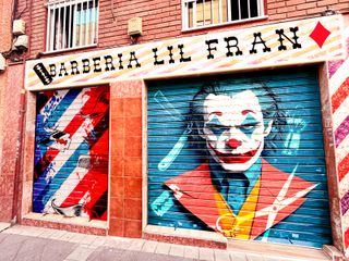 XAPA PINTOR decorador diseñador COMERCIAL GRAFFITI