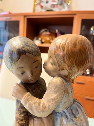 Figura Lladró El pequeño beso