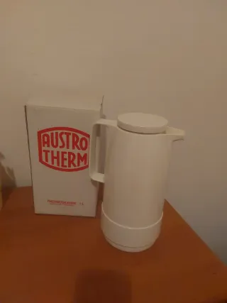 Jarra Termo Austrotherm 1L Blanca