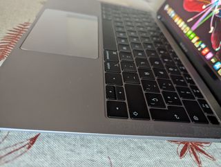 MacBook Air 13" (2019) 256 gb como nuevo