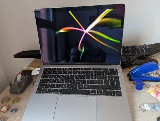 MacBook Air 13" (2019) 256 gb como nuevo