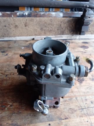 Carburatore per auto d'epoca