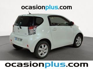Toyota IQ 1.0 50 kW (68 CV)