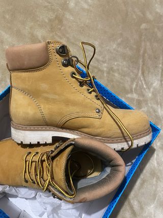 Botas Timberland Marrones y Amarillas