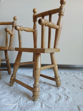 Salotto in legno miniatura