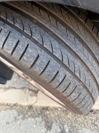 BMW Serie 1 2010 paquete M dentro y fuera.