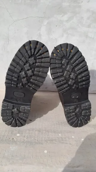 Anfibi Scarponi Marroni Tg 36 usati