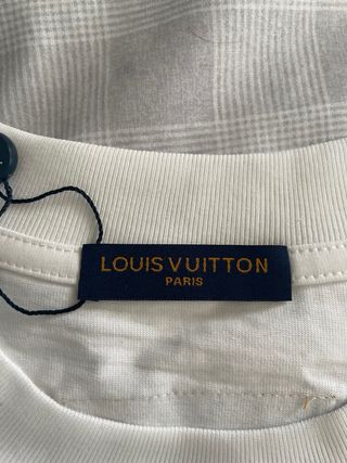Camiseta Louis Vuitton Negra y Blanca