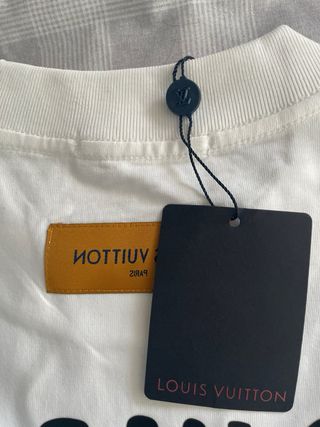 Camiseta Louis Vuitton Negra y Blanca