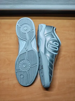 Nike Total 90 Metallica - Nuevas completamente