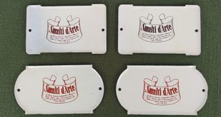 Lotto 13 targhe smaltate studio Laurana