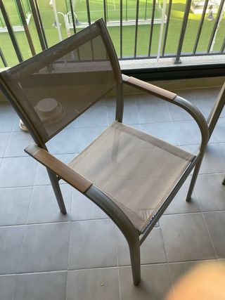 Conjunto mesa y 4 sillas exterior