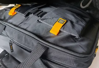 Maletín trolley Targus para ropa y portátil 17.3