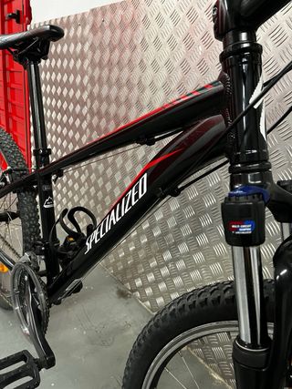 Bicicleta Specialized Hotrock 24