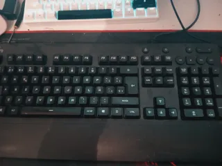 Teclado Logitech G213 Prodigy Negro