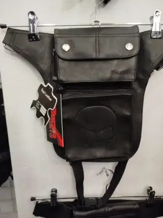 Pernera Piel Hd Head Calavera Negra