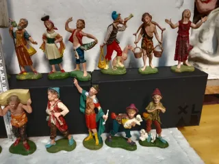 Pastori Fontanini Presepe - 10 euro cad.