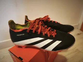 Botas de fútbol Adidas Predator Talla 39 1/3